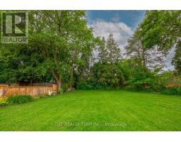 1864 PARKHURST AVENUE - 36
