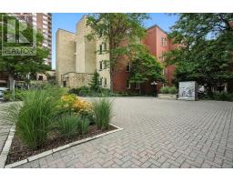 408 - 460 WELLINGTON STREET - 34
