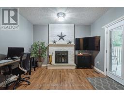 21 BEECHBANK CRESCENT - 17