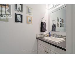 21 BEECHBANK CRESCENT - 20