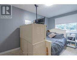 21 BEECHBANK CRESCENT - 26