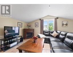 487 JEFFREYBROOK CLOSE - 20