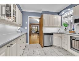 34 BRUCE STREET - 13