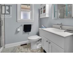 34 BRUCE STREET - 21