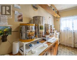 39006 ZURICH-HENSALL ROAD - 21