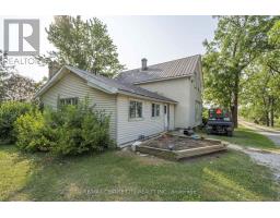 39006 ZURICH-HENSALL ROAD - 31