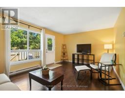 121 - 166 SOUTHDALE ROAD W - 10