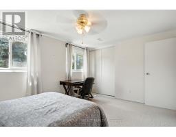 121 - 166 SOUTHDALE ROAD W - 16