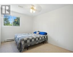 121 - 166 SOUTHDALE ROAD W - 19