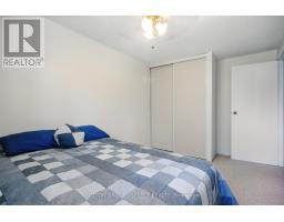 121 - 166 SOUTHDALE ROAD W - 20
