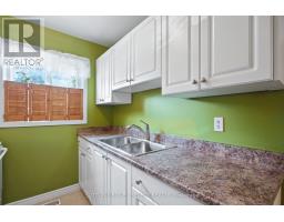 121 - 166 SOUTHDALE ROAD W - 8