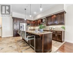 2401 - 330 RIDOUT STREET N - 11