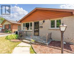 58 VILLENEUVE CRESCENT - 2