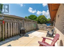 58 VILLENEUVE CRESCENT - 36