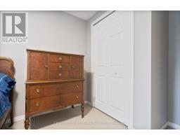 21 - 320 WESTMINSTER AVENUE - 15