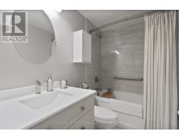21 - 320 WESTMINSTER AVENUE - 16