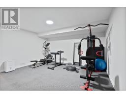 21 - 320 WESTMINSTER AVENUE - 22