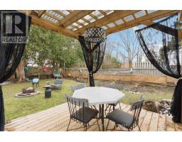 227 OAKLAND AVENUE - 35