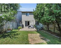 19 SOUTHCOTT COURT - 28