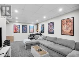 19 SOUTHCOTT COURT - 5