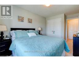34 - 1016 OAKCROSSING GATE - 19