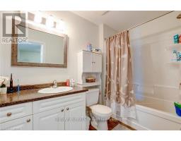 34 - 1016 OAKCROSSING GATE - 20