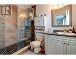 34 - 1016 OAKCROSSING GATE - 24