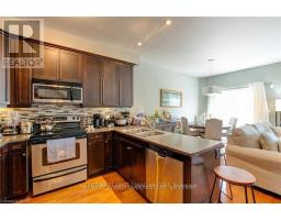 34 - 1016 OAKCROSSING GATE - 6
