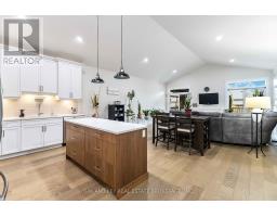 53 - 159 COLLINS WAY - 14