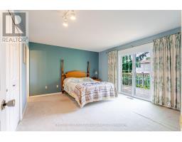 19 FARMINGTON DRIVE - 24