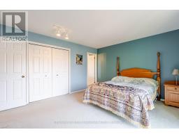 19 FARMINGTON DRIVE - 25