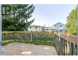 19 FARMINGTON DRIVE - 36