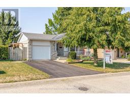 19 FARMINGTON DRIVE - 7