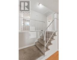 7 ROLLSCOURT GARDENS - 17
