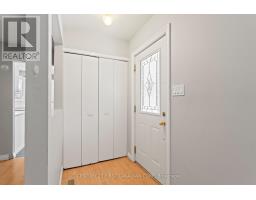 7 ROLLSCOURT GARDENS - 5