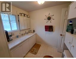 45 KALISCH AVENUE - 27