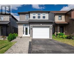 1852 FOXRIDGE CRESCENT - 1