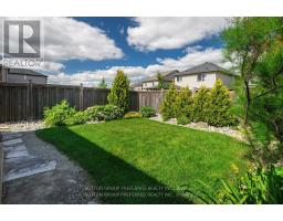 1852 FOXRIDGE CRESCENT - 26