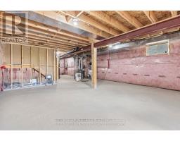 1852 FOXRIDGE CRESCENT - 28