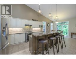 717 SILVERFOX PLACE E - 13
