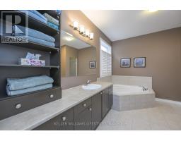 717 SILVERFOX PLACE E - 23