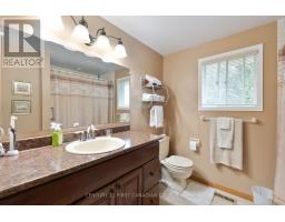 340 CANTERBURY PLACE - 28