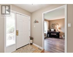 340 CANTERBURY PLACE - 4