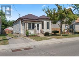 94 MANITOBA STREET - 3
