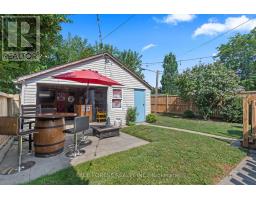 94 MANITOBA STREET - 32