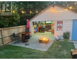 94 MANITOBA STREET - 44