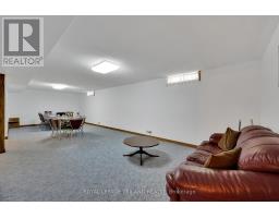 60 BIRCHMOUNT WALK - 40