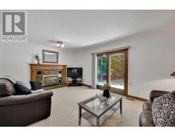 60 BIRCHMOUNT WALK - 44