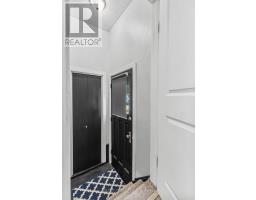 29 APELDOORN CRESCENT - 19