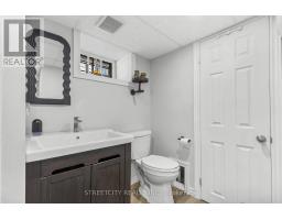 29 APELDOORN CRESCENT - 22